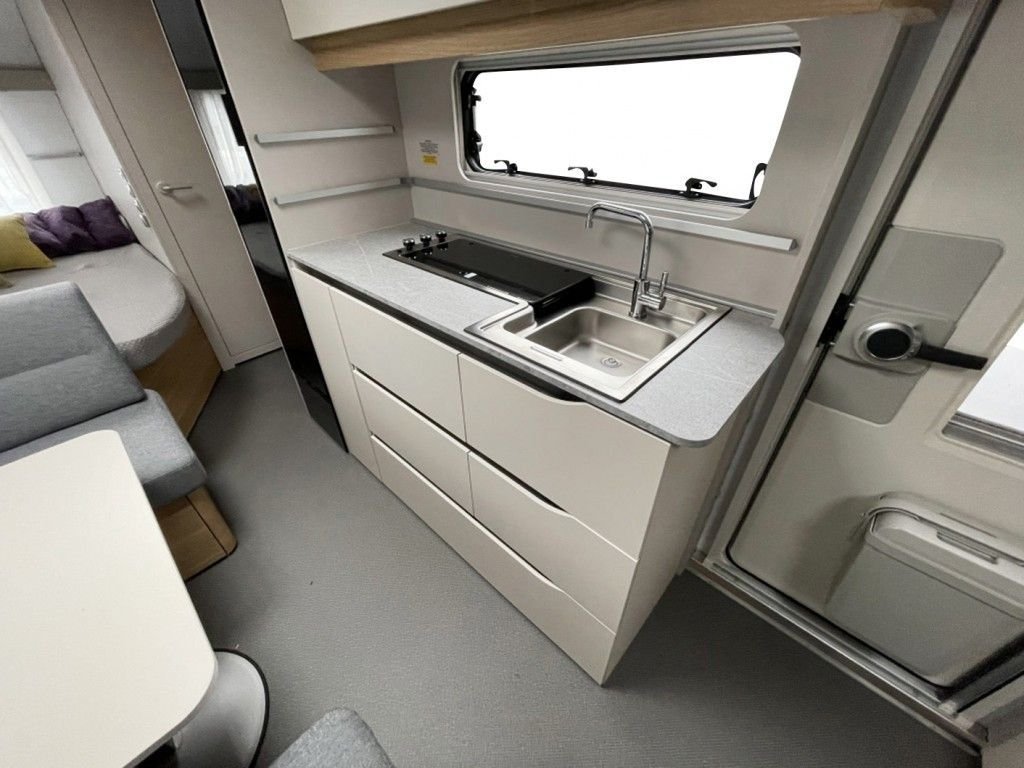 Caravane Adria Adora 613 – Image 17