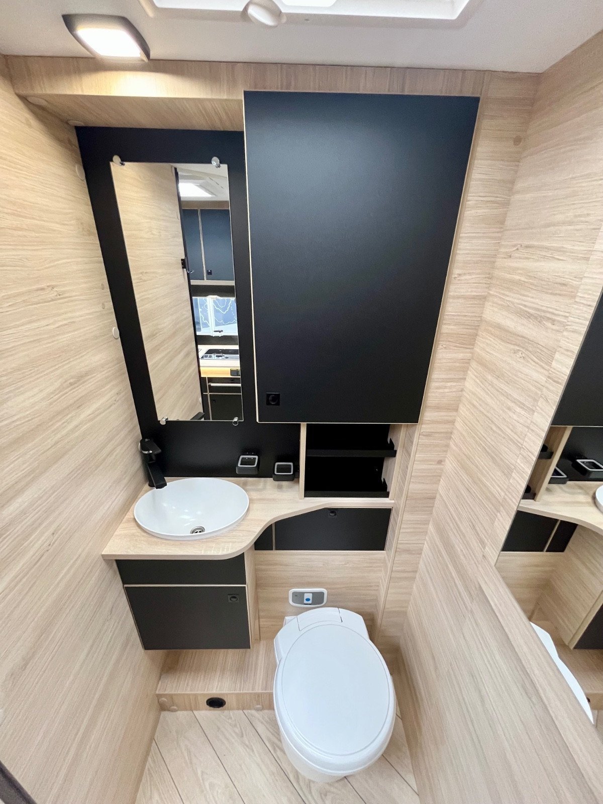 Camping-car Challenger 260 Etape Edition – Image 15