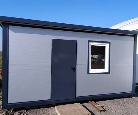 Conteneur résidentiel social de 12m2 avec salle de bain et cuisine 5x2,5m