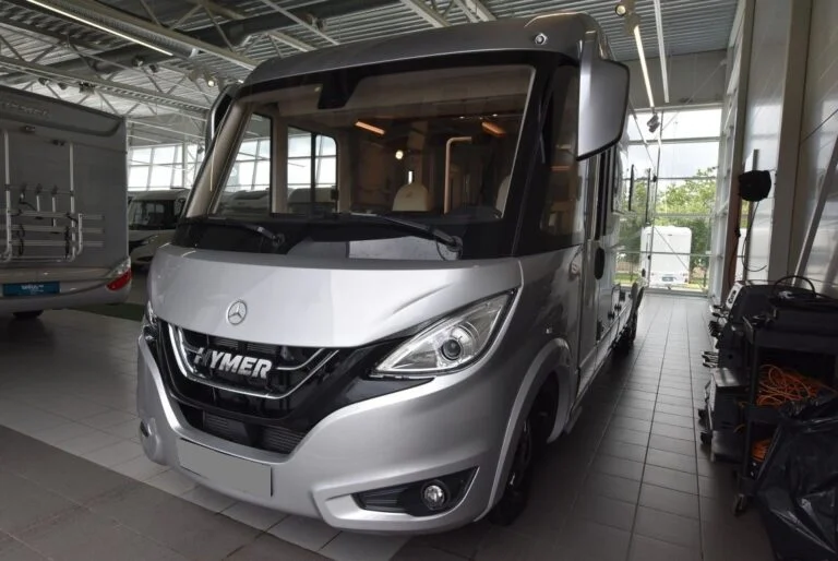 Camping Car Hymer MasterLine 890 – Image 2