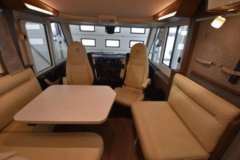 Camping Car Hymer MasterLine 890 – Image 41